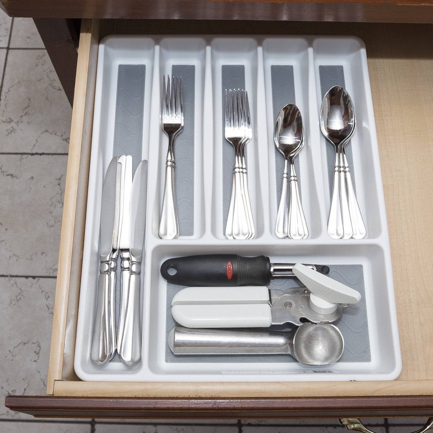 Lavish Home Silverware Drawer Organizer with 6 Sections and Nonslip Tray
